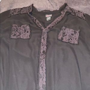 Torrid Lace blouse Size 2